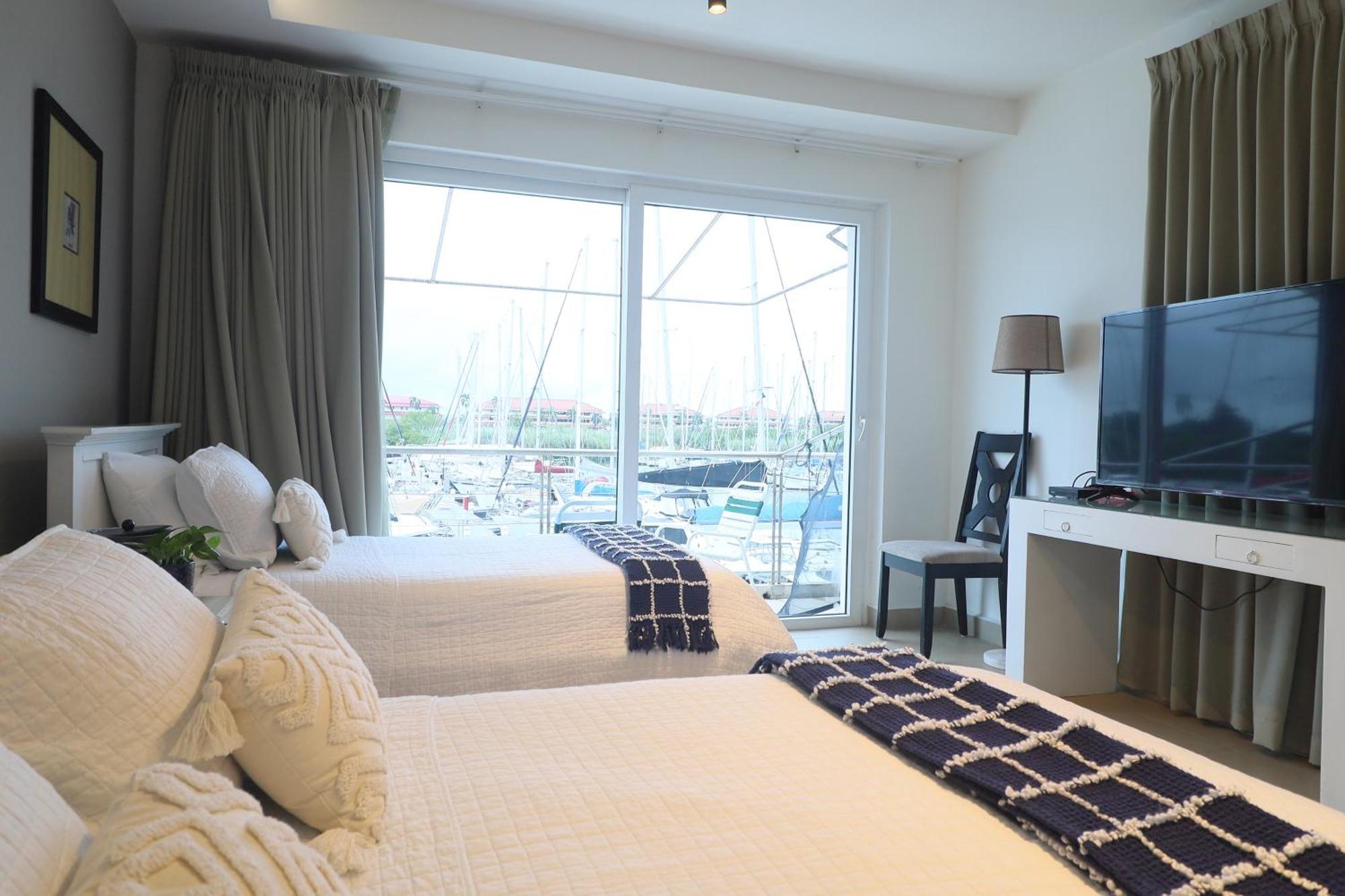 Marina Hotel At Shelter Bay Colon Ngoại thất bức ảnh